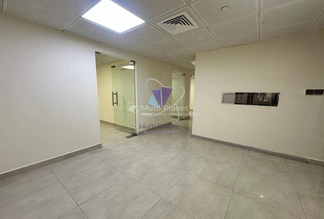 107300575 - Property Image 3