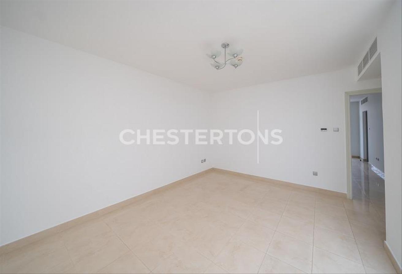 Great Facilities | Secure Compound | Modern photo 8