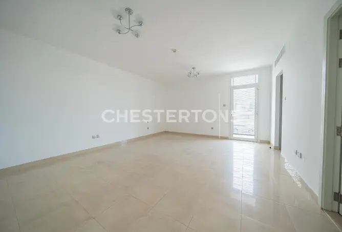100834649 - Property Image 2