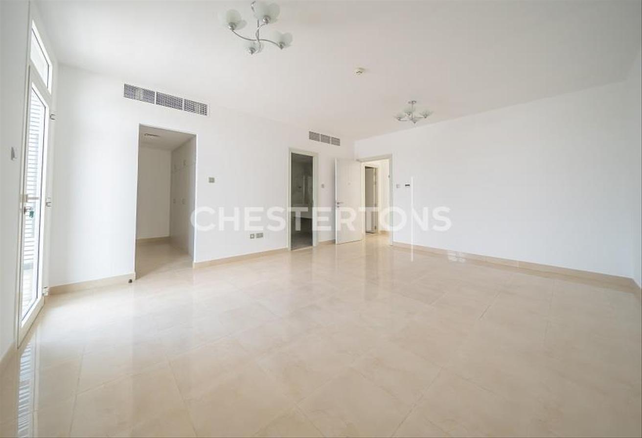 Great Facilities | Secure Compound | Modern photo 13