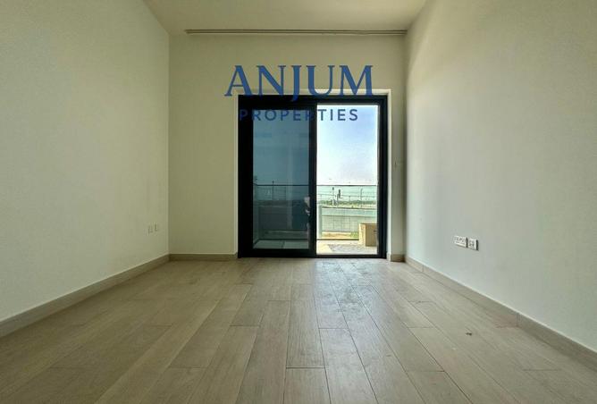 127467006 - Property Image 3