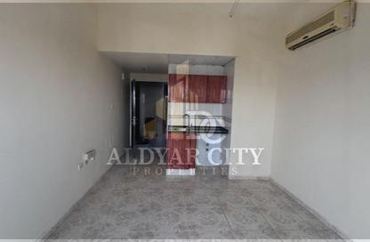 Apartment - Studio - 1 Bathroom for rent in Al Naemiya Tower 2 - Al Naemiya Towers - Al Nuaimiya - Ajman