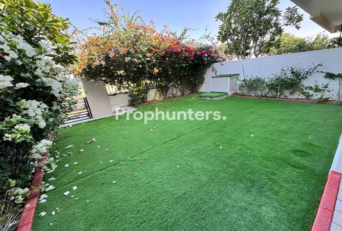 71129404 - Property Main Image