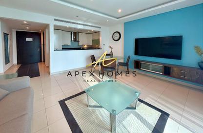 Apartment - 1 Bedroom - 2 Bathrooms for rent in Bonnington Tower - JLT Cluster J - Jumeirah Lake Towers - Dubai