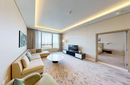 Apartment - 1 Bedroom - 2 Bathrooms for sale in The Palm Tower - Palm Jumeirah - Dubai