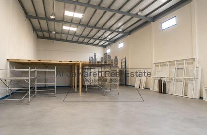 Warehouse - Studio - 2 Bathrooms for rent in Umm Dir - Umm Al Quwain