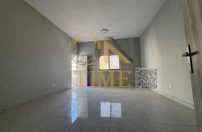 Apartment - 1 Bedroom - 2 Bathrooms for rent in Al Jurf Industrial 3 - Al Jurf Industrial - Ajman Apartment - 1 Bedroom - 2 Bathrooms for rent in Al Jurf Industrial 3 - Al Jurf Industrial - Ajman