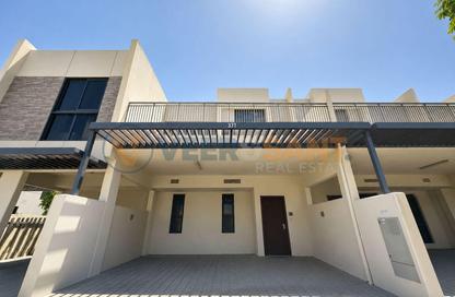 Villa - 3 Bedrooms - 4 Bathrooms for rent in Zinnia - Damac Hills 2 - Dubai Villa - 3 Bedrooms - 4 Bathrooms for rent in Zinnia - Damac Hills 2 - Dubai
