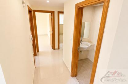 Apartment - 2 - 2 for rent in Muwaileh 29 Building - Muwaileh - Sharjah