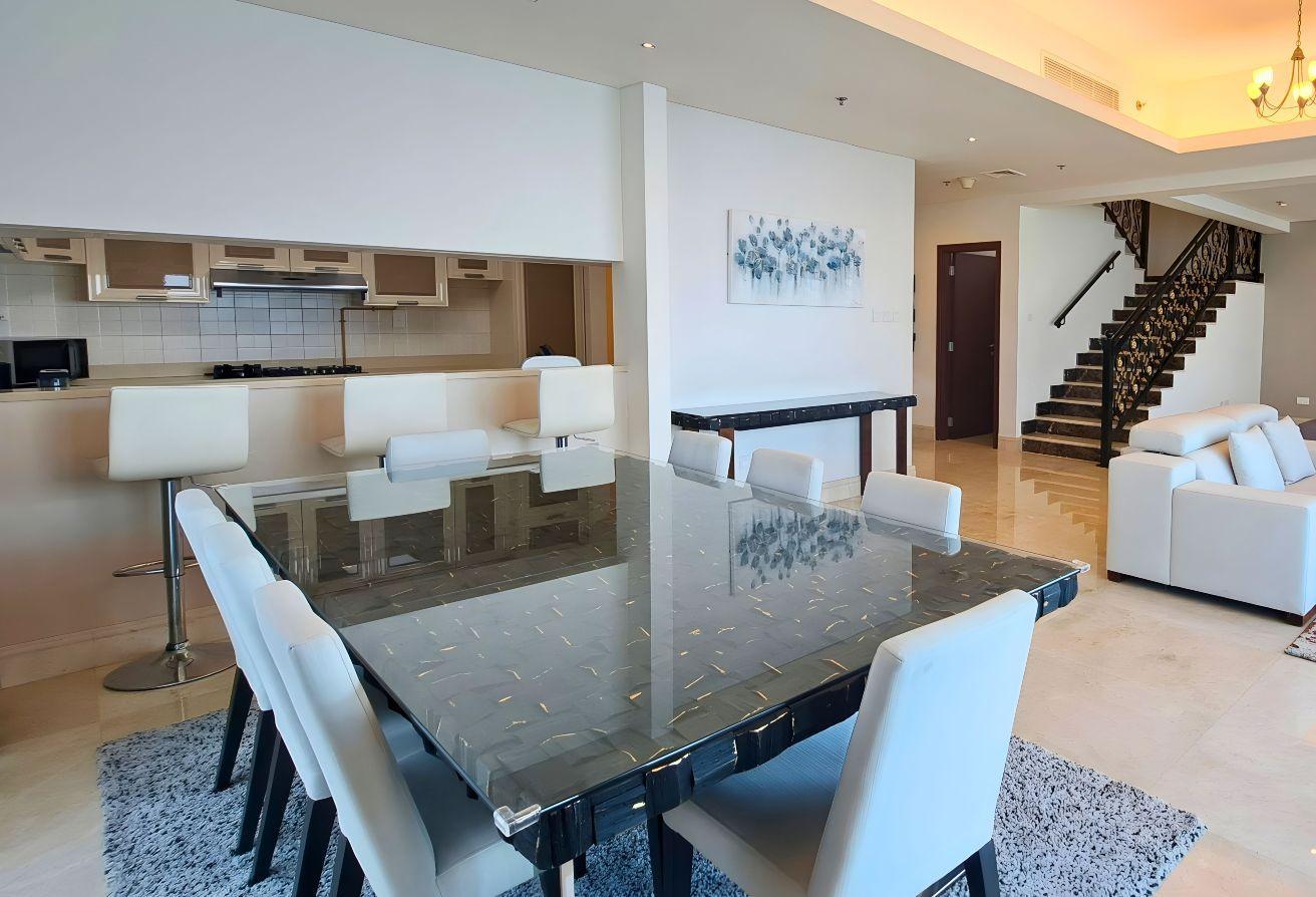 Panoramic Seaview Penthouse Living photo 25