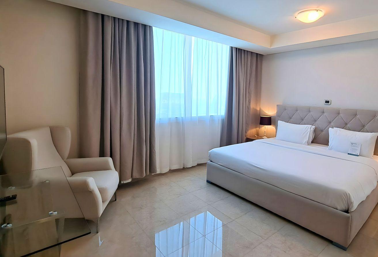 Panoramic Seaview Penthouse Living photo 15