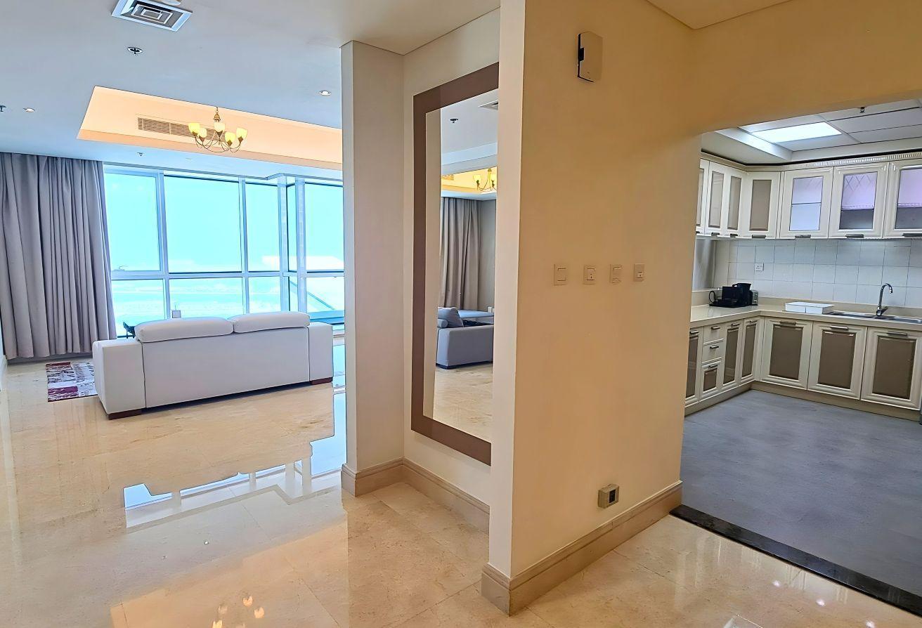Panoramic Seaview Penthouse Living photo 4