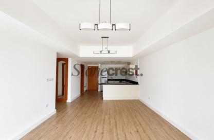 Apartment - 1 Bedroom - 2 Bathrooms for sale in The Waves Tower A - The Waves - Dubai Marina - Dubai