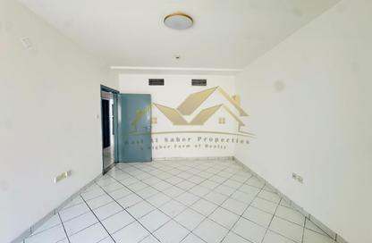 Apartment - 2 Bedrooms - 2 Bathrooms for rent in Al Mankhool - Bur Dubai - Dubai