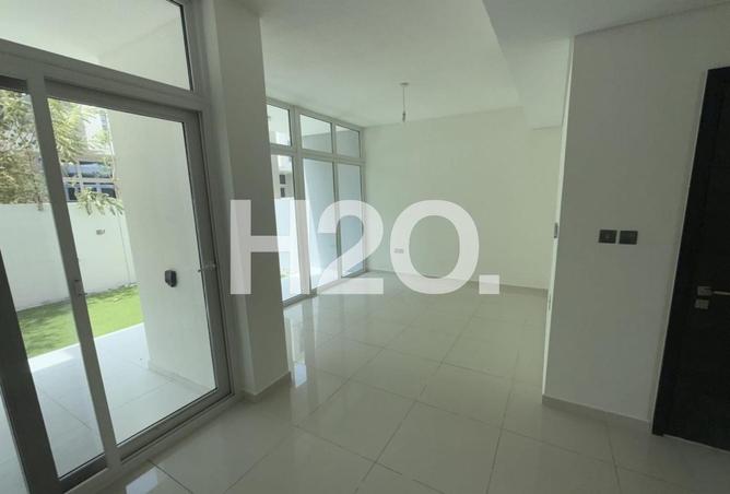 136997587 - Property Image 2