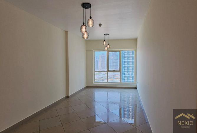 71924003 - Property Main Image