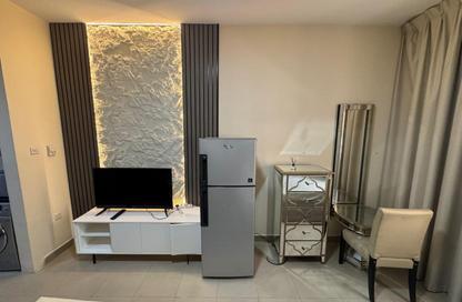 Apartment - Studio - 1 Bathroom for rent in Al Majaz 3 - Al Majaz - Sharjah Apartment - Studio - 1 Bathroom for rent in Al Majaz 3 - Al Majaz - Sharjah