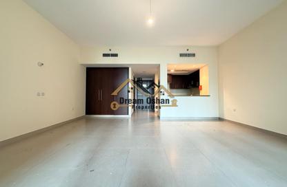 Apartment - Studio - 1 Bathroom for rent in Dubai Wharf Tower 2 - Dubai Wharf - Al Jaddaf - Dubai