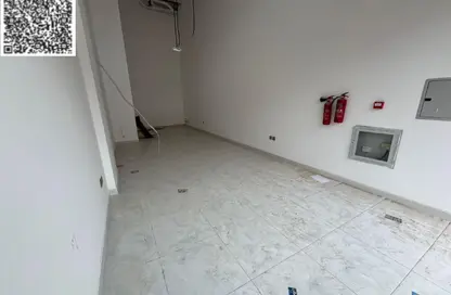 Shop - Studio - 1 Bathroom for rent in Al Mowaihat 3 - Al Mowaihat - Ajman