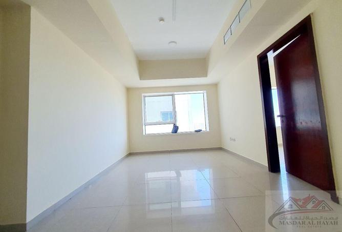 87876225 - Property Image 2