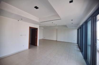 Apartment - 3 Bedrooms - 5 Bathrooms for rent in Al Khan Lagoon Tower - Al Khan Lagoon - Al Khan - Sharjah