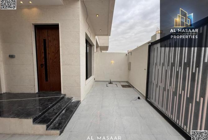 117718826 - Property Image 3