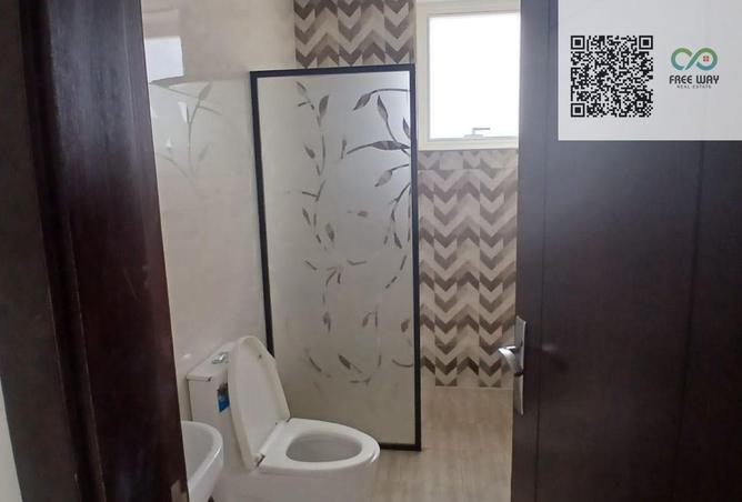 82811500 - صورة العقار 2