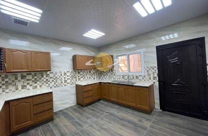 Townhouse - 5 Bedrooms - 7 Bathrooms for rent in Al Hooshi Villas - Hoshi - Al Badie - Sharjah Townhouse - 5 Bedrooms - 7 Bathrooms for rent in Al Hooshi Villas - Hoshi - Al Badie - Sharjah