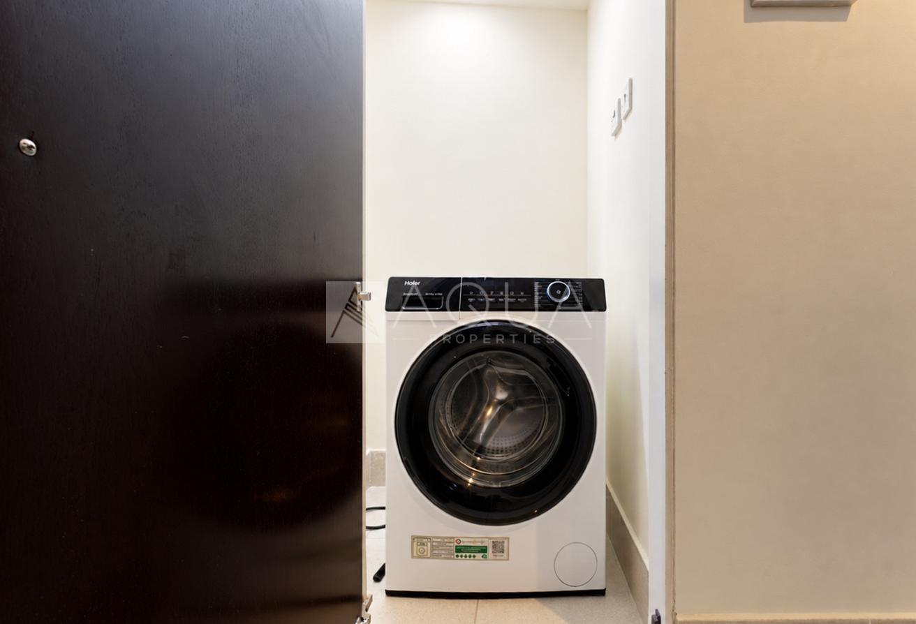 Vacant 2BR | Burj & Fountain View | Tajer Old Town photo 27