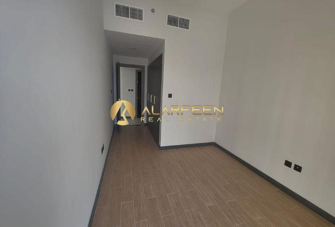 54388293 - صورة العقار 3