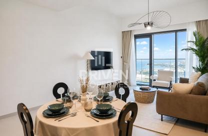 Apartment - 2 Bedrooms - 2 Bathrooms for rent in Burj Royale - Downtown Dubai - Dubai
