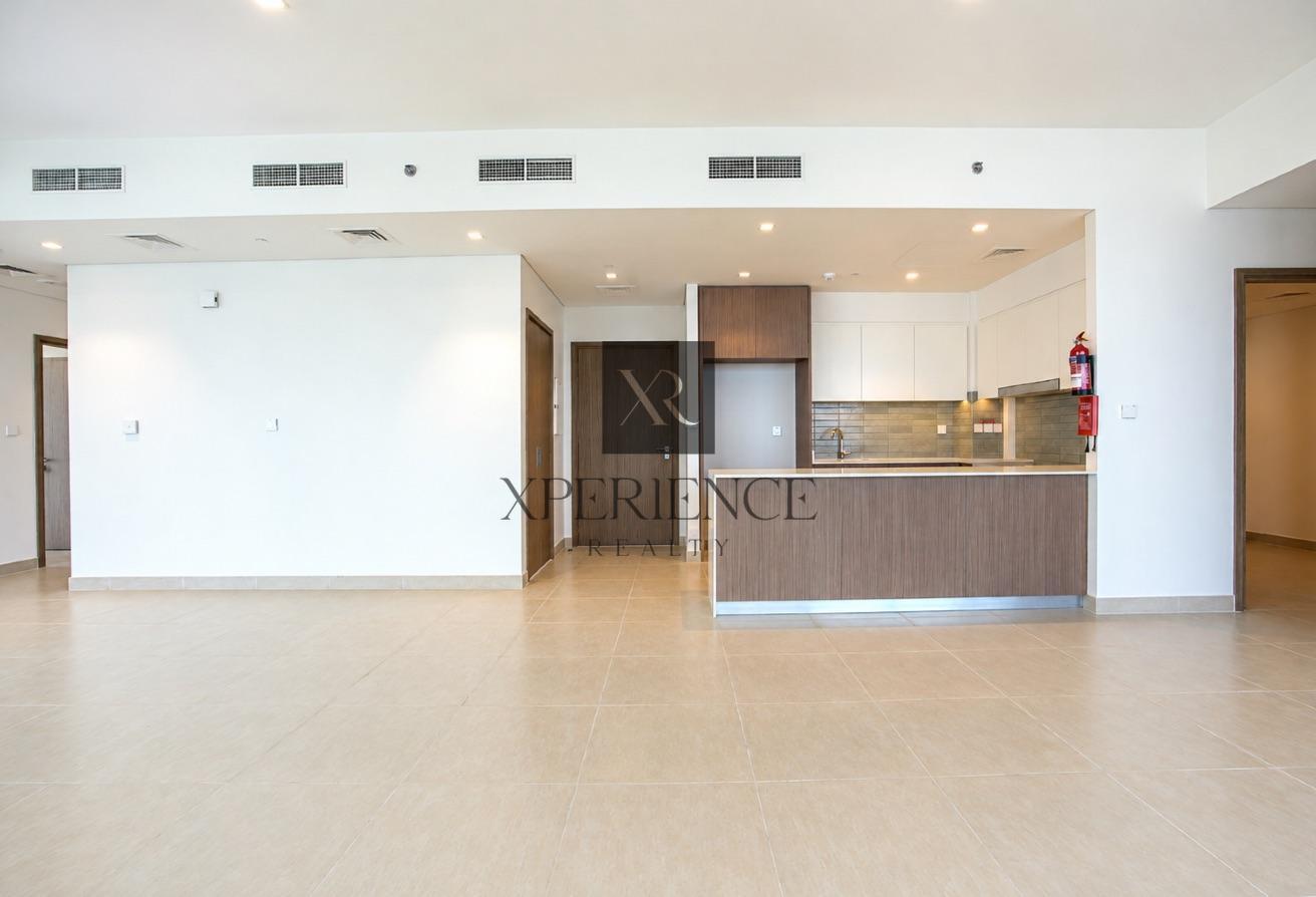 PANORAMIC SEA & MARINA VIEWS| TOP FLOOR |3BR+MAID photo 13