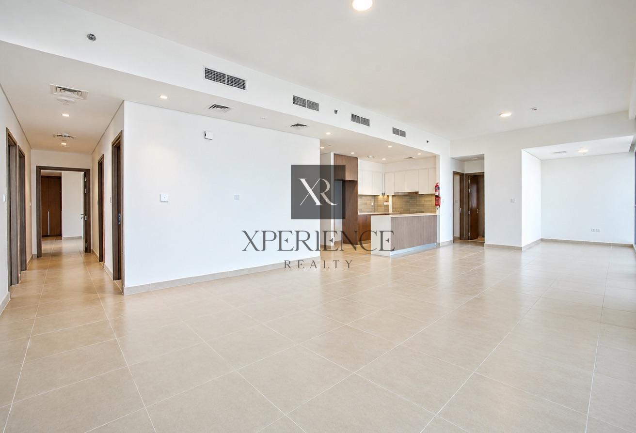 PANORAMIC SEA & MARINA VIEWS| TOP FLOOR |3BR+MAID photo 10