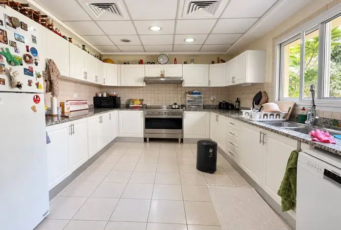166546079 - Property Image 2