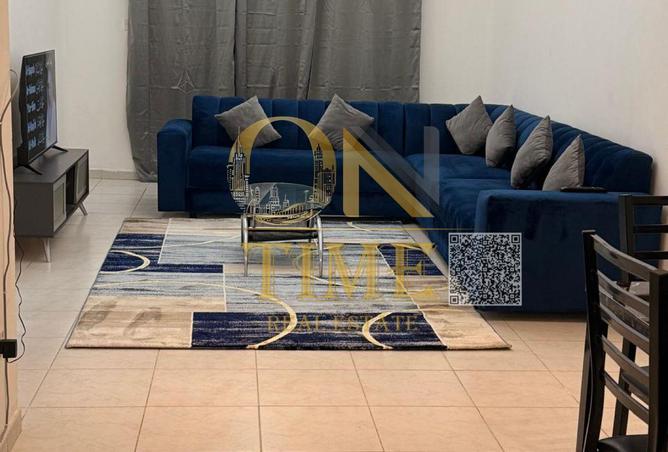 98271330 - Property Image 2