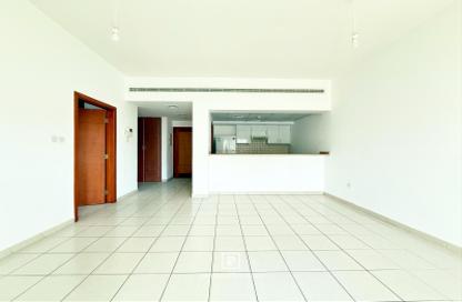 Apartment - 1 - 1 for rent in Al Thayyal 2 - Al Thayyal - Greens - Dubai Apartment - 1 - 1 for rent in Al Thayyal 2 - Al Thayyal - Greens - Dubai