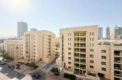 Apartment - 1 - 1 for rent in Al Thayyal 2 - Al Thayyal - Greens - Dubai