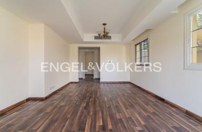 Villa - 2 - 3 for rent in Springs 3 - The Springs - Dubai