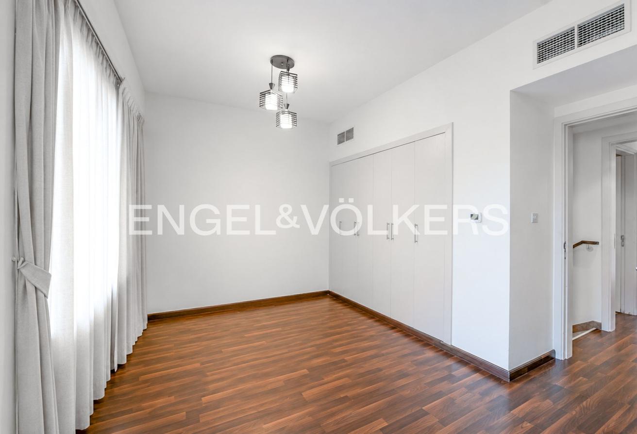 Fully Upgraded | Big Plot | Negotiable photo 10