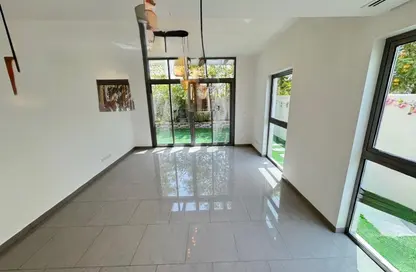 Townhouse - 3 Bedrooms - 3 Bathrooms for sale in Al Yasmeen - Al Zahia - Muwaileh Commercial - Sharjah