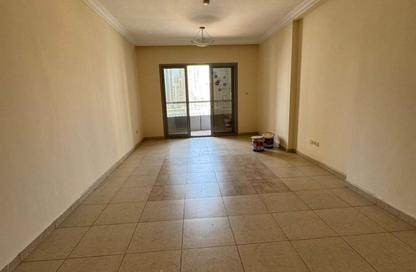 Apartment - 3 Bedrooms - 3 Bathrooms for rent in Al Khan Lagoon Tower - Al Khan Lagoon - Al Khan - Sharjah