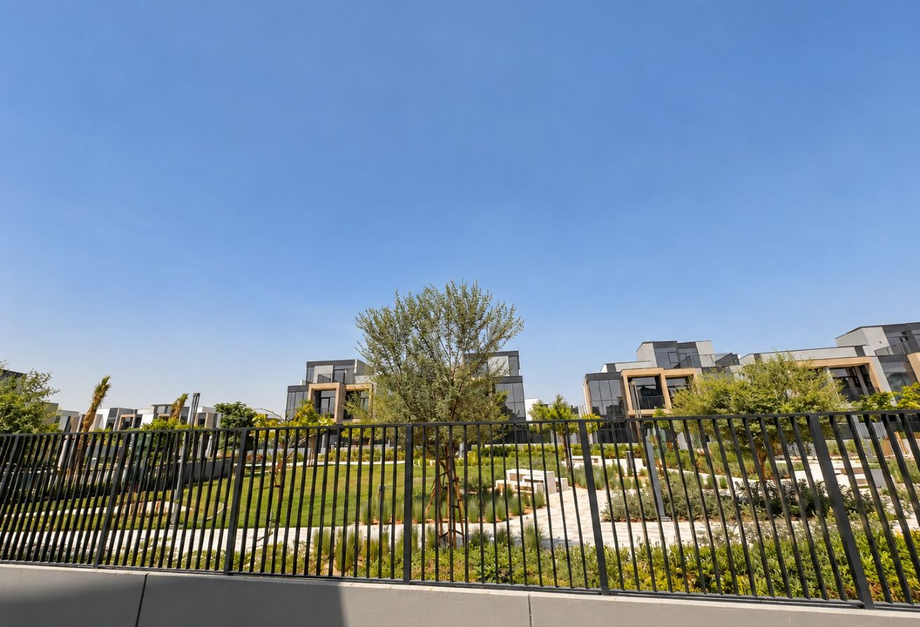 4 bedroom villa in Mudon Al Ranim 5, Mudon: 13