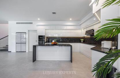 Villa - 5 Bedrooms - 5 Bathrooms for rent in Signature Villas Frond E - Signature Villas - Palm Jumeirah - Dubai Villa - 5 Bedrooms - 5 Bathrooms for rent in Signature Villas Frond E - Signature Villas - Palm Jumeirah - Dubai
