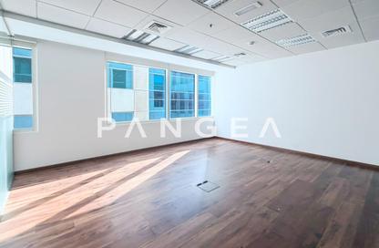 Office Space - Studio for rent in Bay Square Building 12 - Bay Square - Business Bay - Dubai