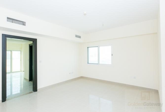 100388116 - Property Main Image