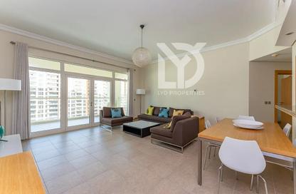 Apartment - 3 Bedrooms - 4 Bathrooms for rent in Palm Jumeirah - Dubai