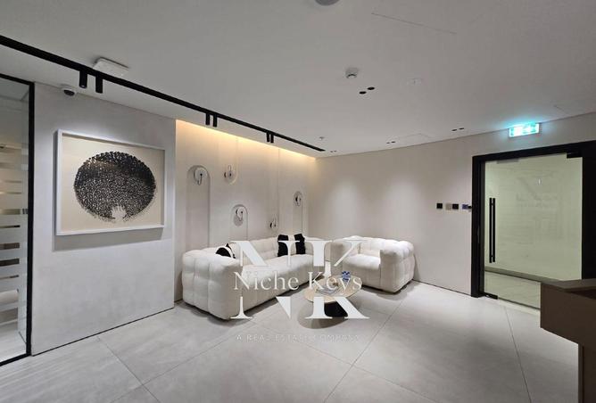 73128975 - Property Image 2