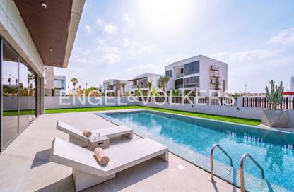 Villa - 5 Bedrooms - 5 Bathrooms for rent in Jumeirah Park Homes - Jumeirah Park - Dubai