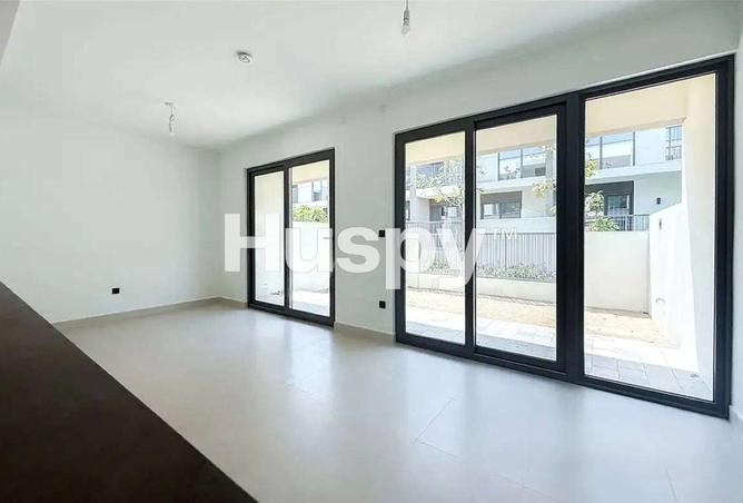 92693001 - Property Image 3