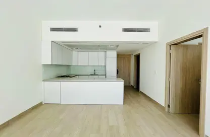 شقة - غرفة نوم - 2 حمامات للايجار في لوما بارك فيوز - منطقة 14 - قرية جميرا الدائرية - دبي